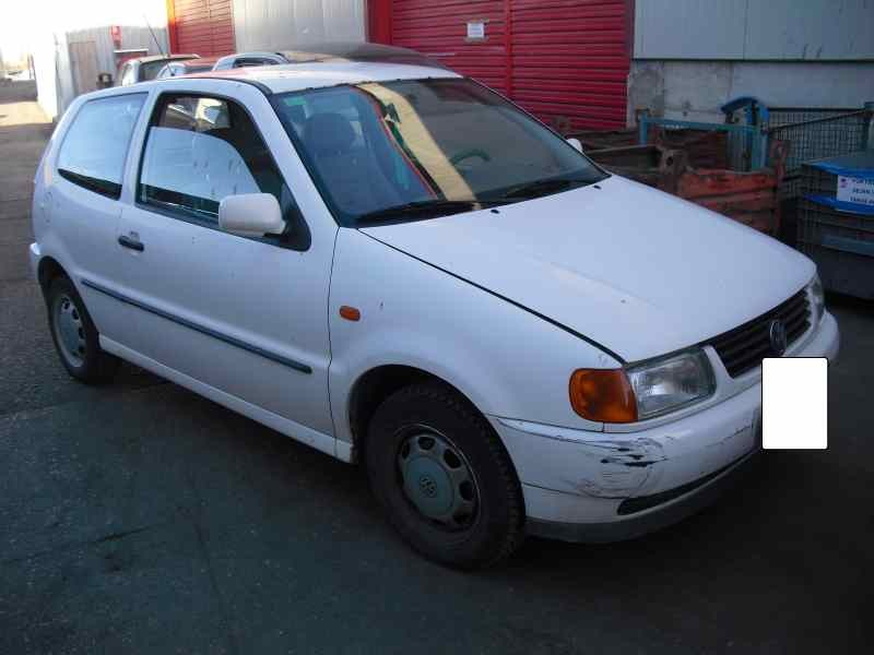volkswagen polo berlina (6n1) del año 1994