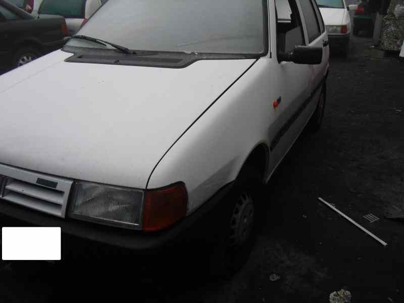 fiat uno (146) del año 1985