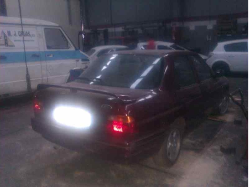 ford orion del año 1990