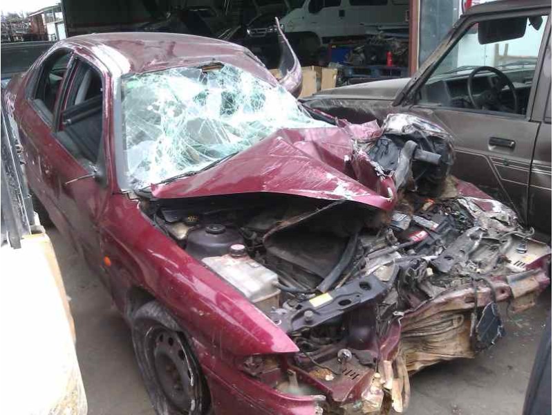 ford mondeo berlina/familiar (fd) del año 1993