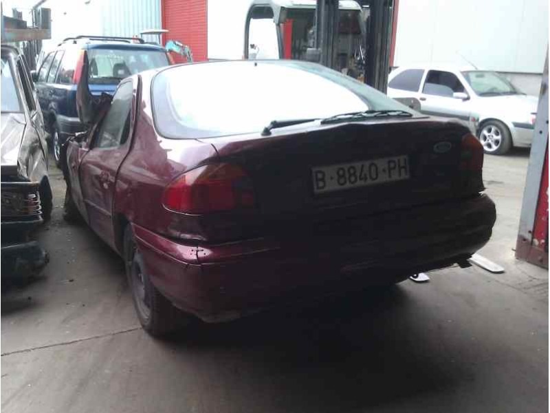 ford mondeo berlina/familiar (fd) del año 1993