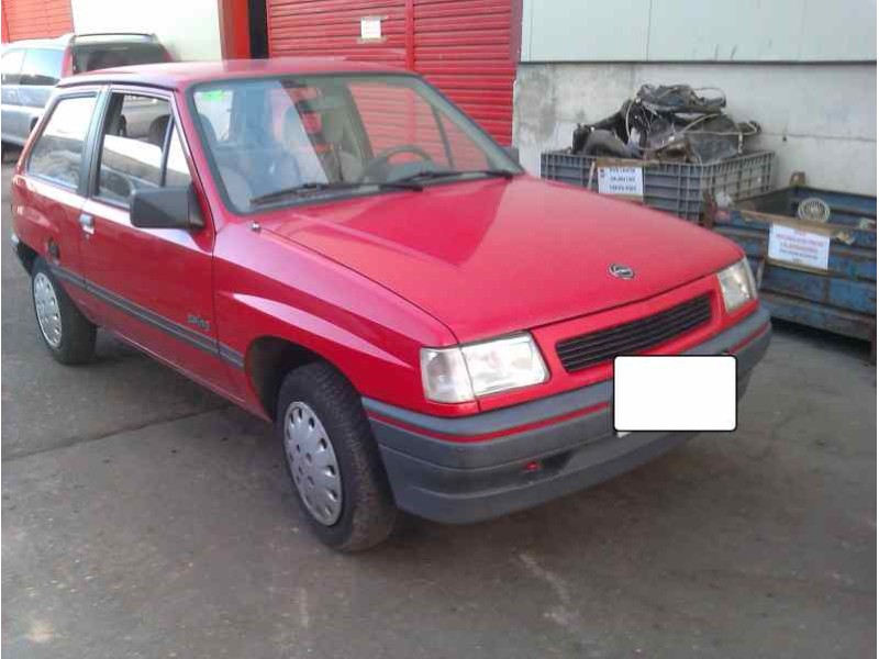 opel corsa a del año 1985
