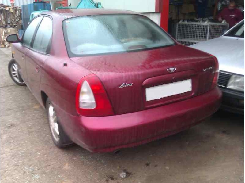 daewoo nubira berlina del año 1997