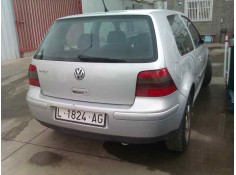 volkswagen golf iv berlina (1j1) del año 2002 2