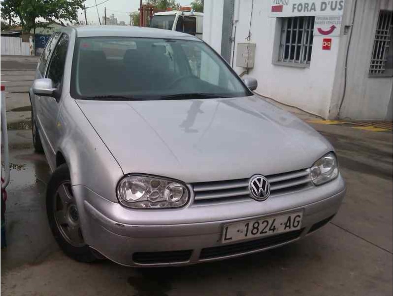 volkswagen golf iv berlina (1j1) del año 2002