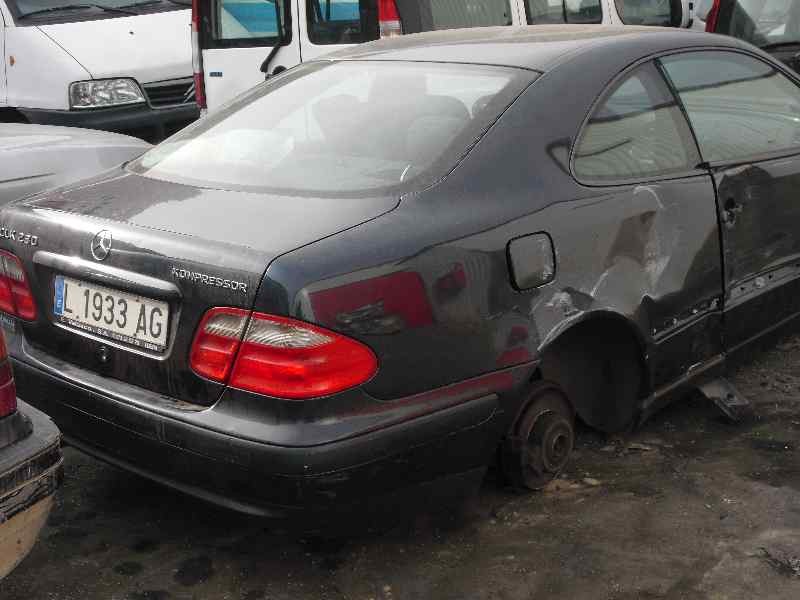 mercedes-benz clase clk (w208) coupe del año 1997