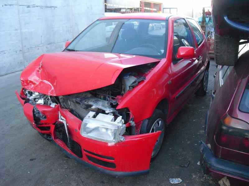 volkswagen polo berlina (6n1) del año 1994