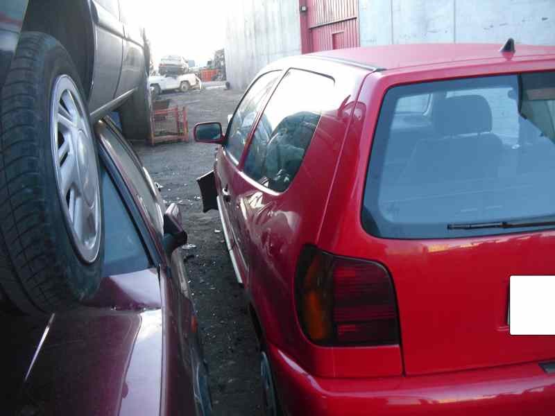 volkswagen polo berlina (6n1) del año 1994