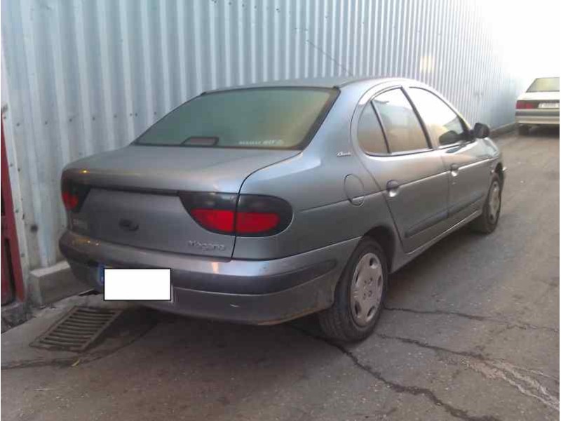 renault megane i classic (la0) del año 1996