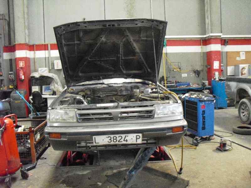 nissan bluebird berlina (t12/72) del año 1986