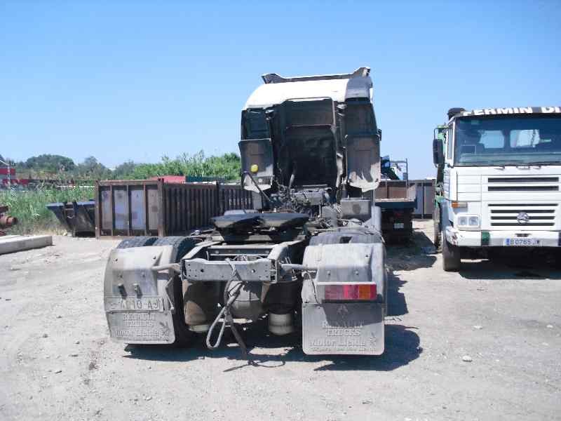 renault premium del año 2000