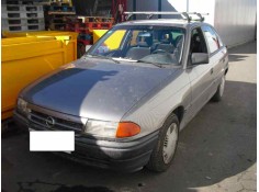 opel astra f berlina del año 1991