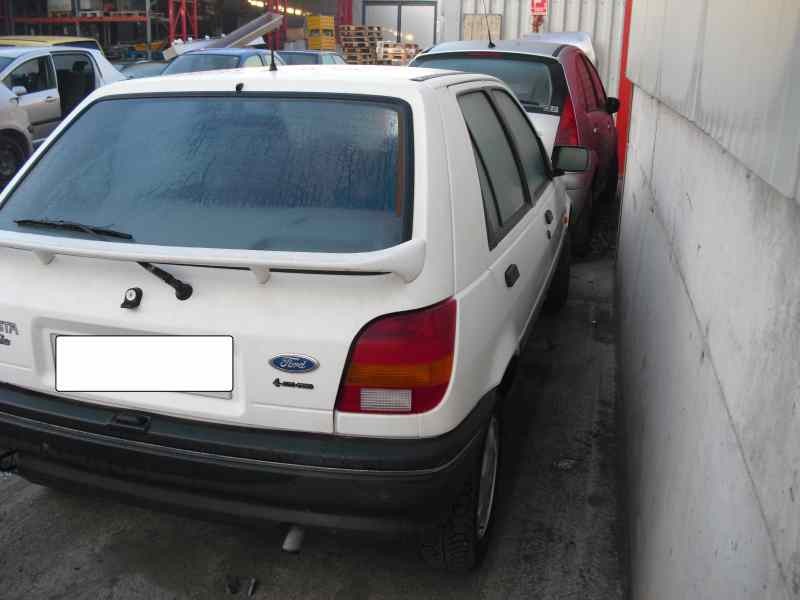 ford fiesta berl./courier del año 1988