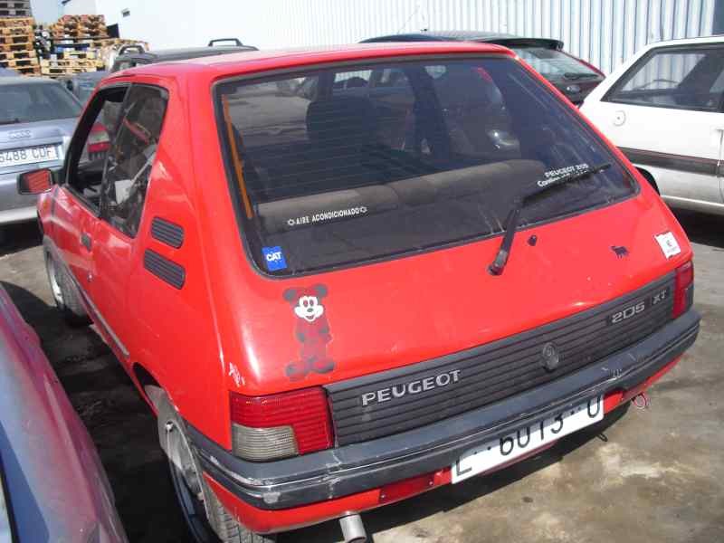 peugeot 205 berlina del año 1993
