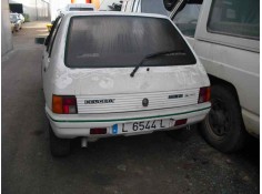 peugeot 205 berlina del año 1983 2
