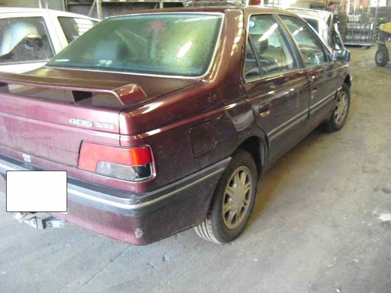 peugeot 405 berlina del año 1990