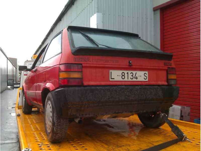 seat ibiza del año 1988