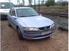 opel vectra b berlina del año 1995