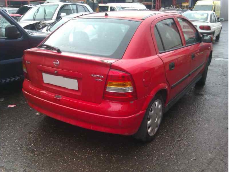 opel astra g berlina del año 1998