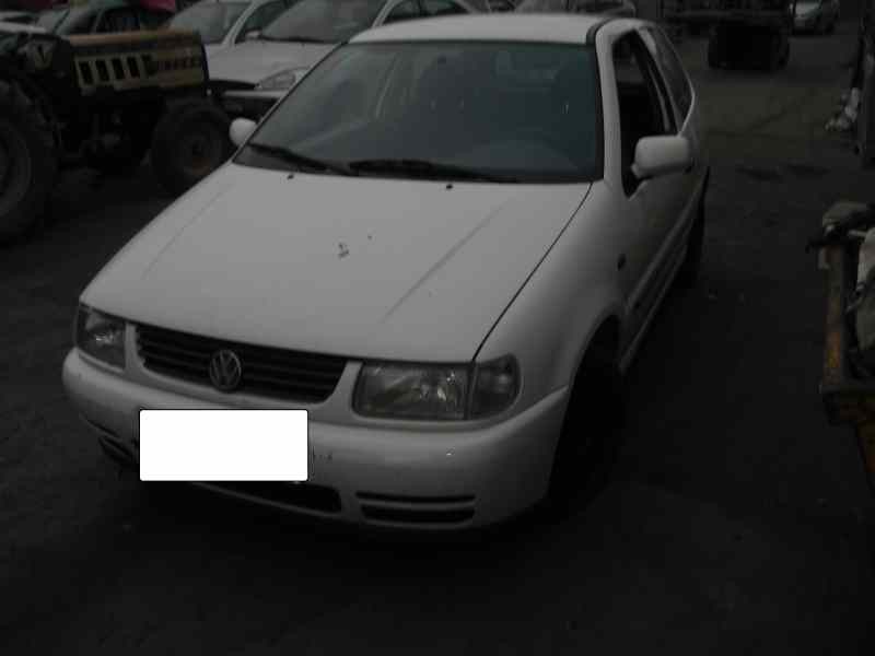volkswagen polo berlina (6n1) del año 1994