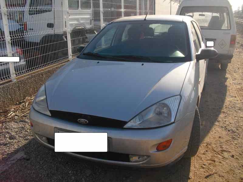 ford focus berlina (cak) del año 1998