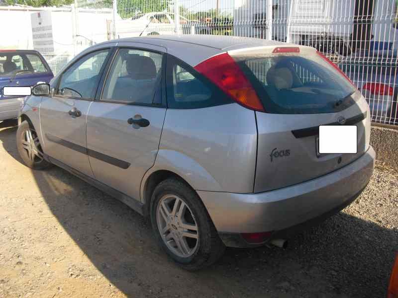 ford focus berlina (cak) del año 1998