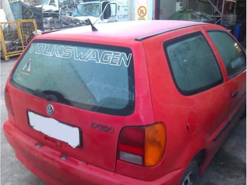 volkswagen polo berlina (6n1) del año 1996
