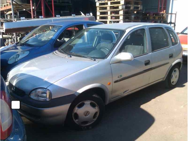 opel corsa b del año 1997