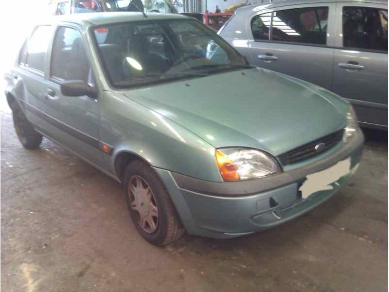 ford fiesta berlina (dx) del año 1999