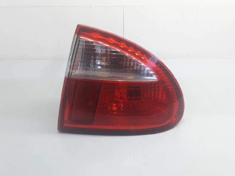 Recambio de piloto trasero derecho para seat leon (1m1) signo referencia OEM IAM 1M6945112FKZ  