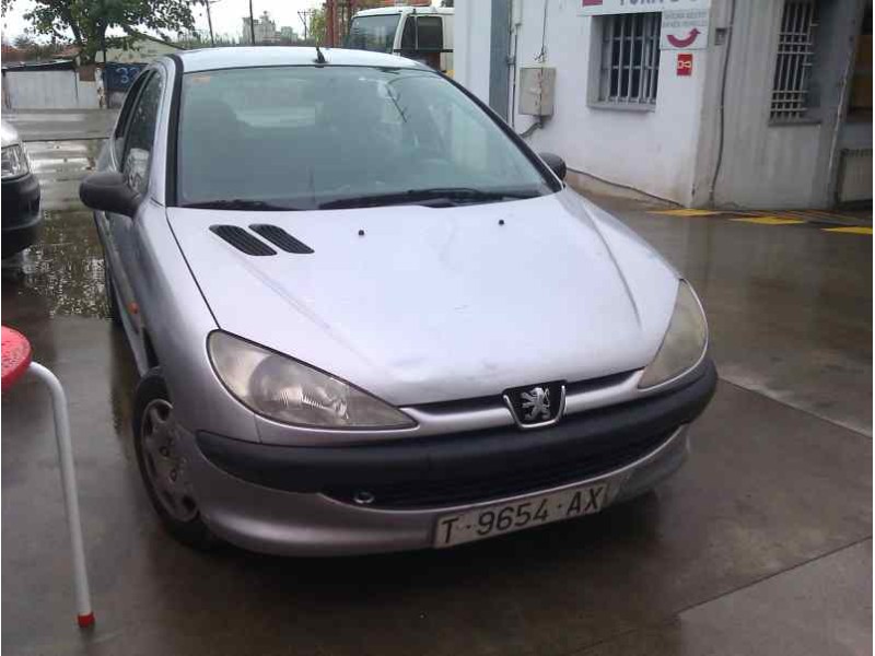 peugeot 206 berlina del año 1998