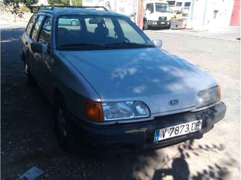 ford sierra berlina del año 1987