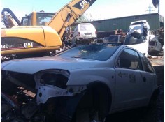 opel corsa c del año 2000 2