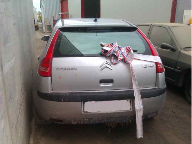 citroën c4 berlina del año 2004