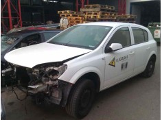 opel astra h berlina del año 2004