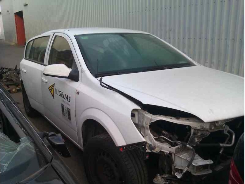 opel astra h berlina del año 2004