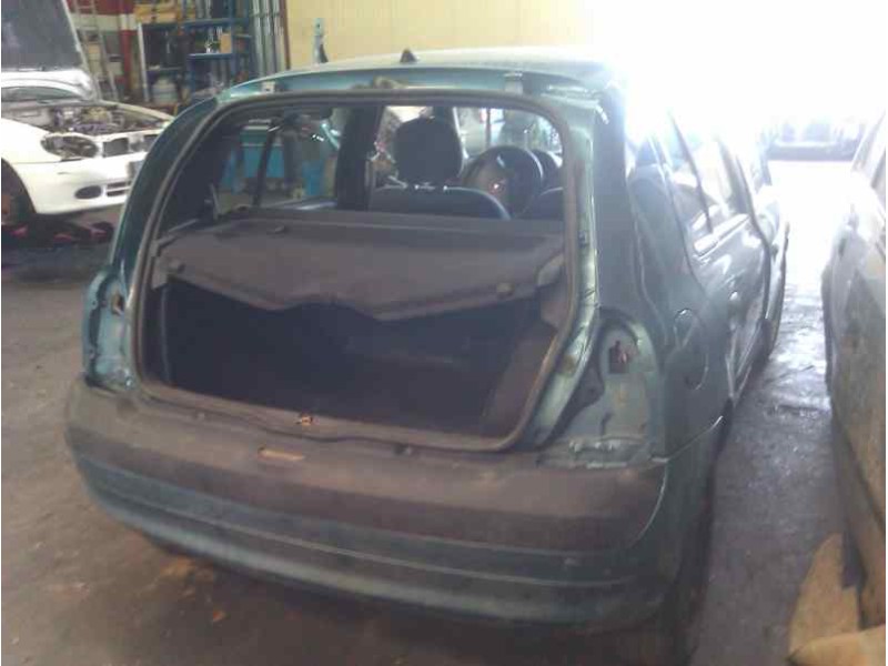 renault clio ii fase ii (b/cb0) del año 2001