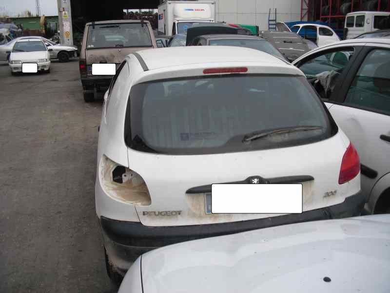 peugeot 206 berlina del año 1998