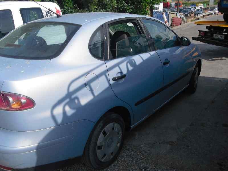 seat cordoba berlina (6l2) del año 2002