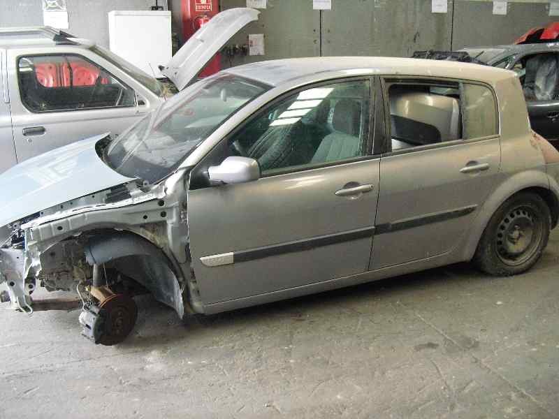 renault megane ii berlina 5p del año 2002