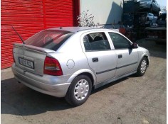 opel astra g berlina del año 1998