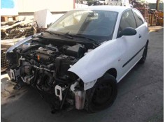 seat ibiza (6l1) del año 2002 2