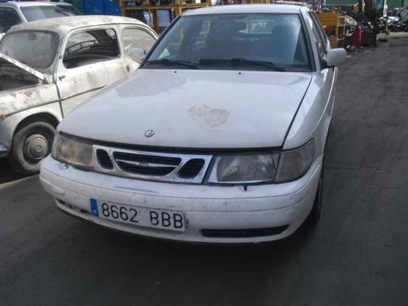 saab 9-3 berlina del año 1999