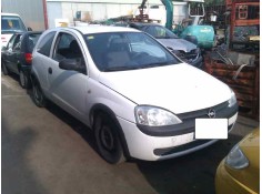 opel corsa c del año 2000