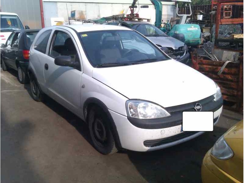 opel corsa c del año 2000