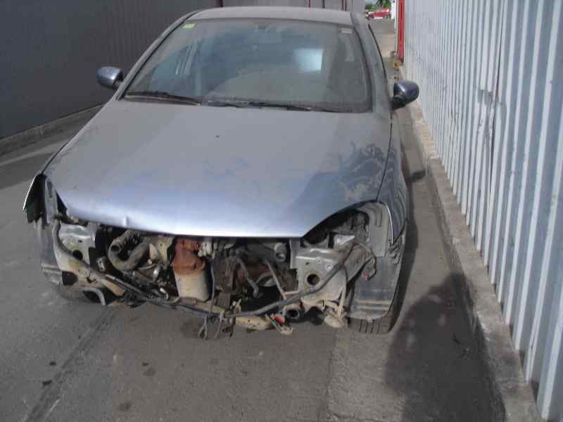 opel corsa c del año 2003