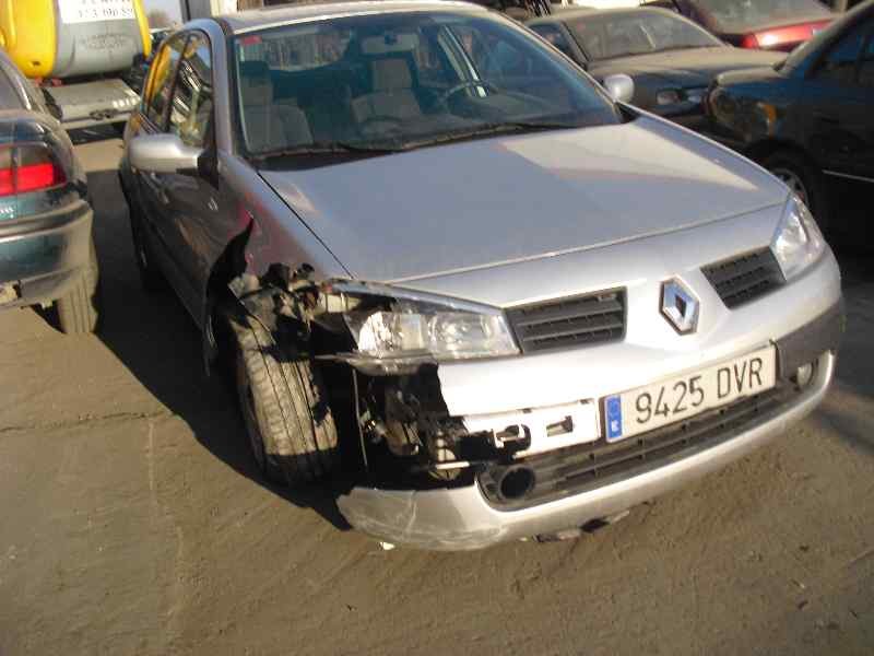 renault megane ii classic berlina del año 2003