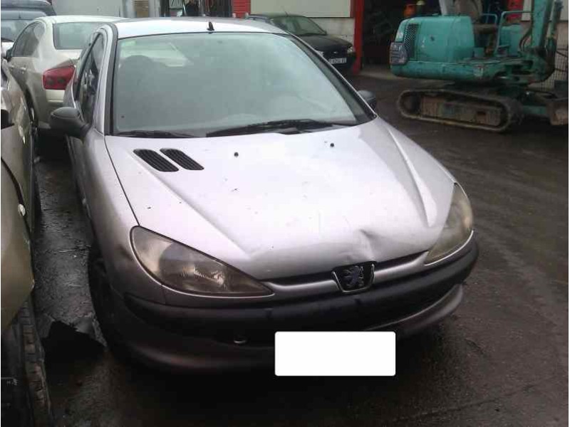 peugeot 206 berlina del año 1998