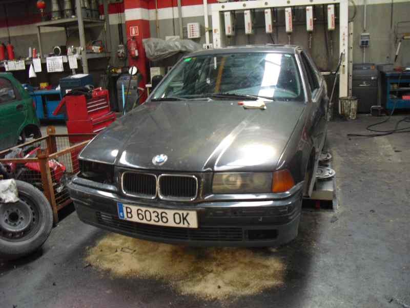 bmw serie 3 berlina (e36) del año 1990