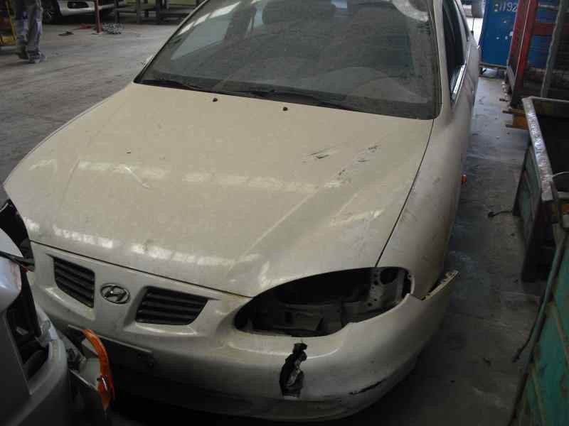 hyundai lantra berlina (rd) del año 1998